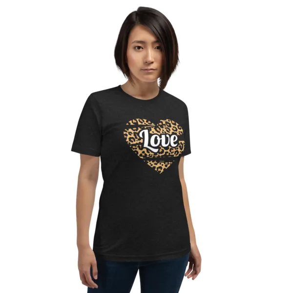 unisex-staple-t-shirt-black-heather-front-66aaaa7646731.jpg Love Leopard Heart Pattern